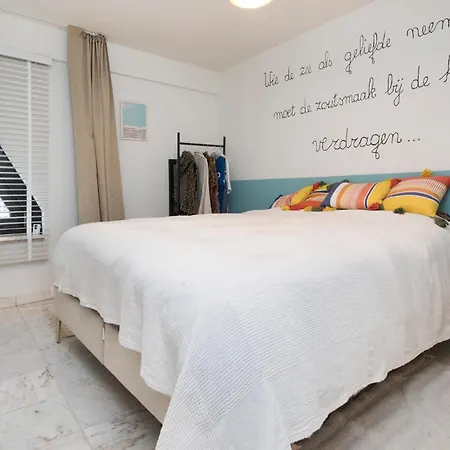 Front In Apartment Ostend